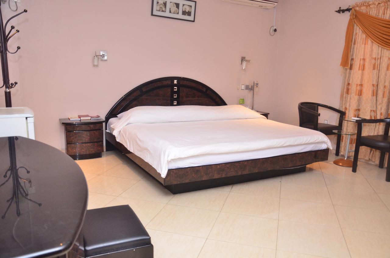 Sunview Hotel Ondo Екстер'єр фото