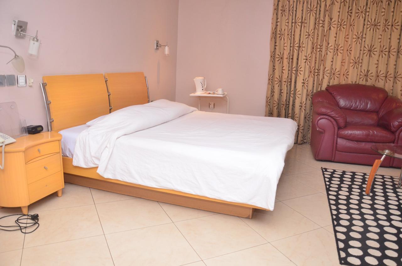 Sunview Hotel Ondo Екстер'єр фото