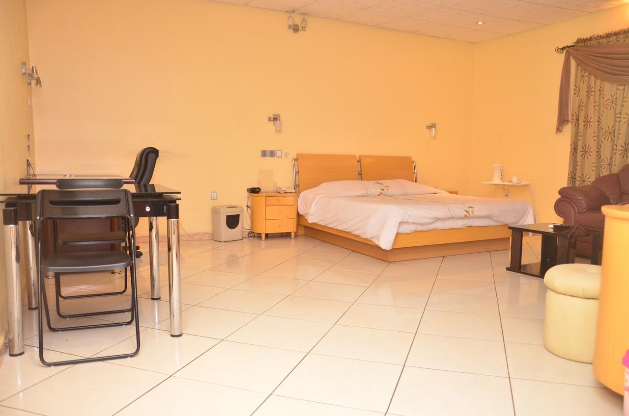Sunview Hotel Ondo Екстер'єр фото